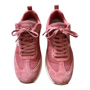 Vionic Breilyn Sneaker Suede and Nylon Women’s Size 7.5